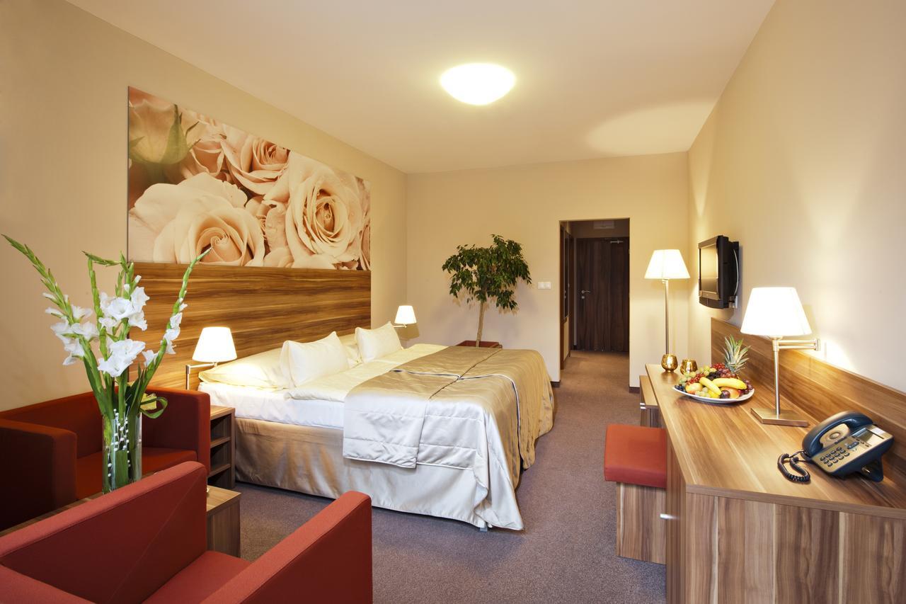 Hotel Velka Fatra Turčianske Teplice 외부 사진